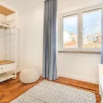Marques De Pombal Metropolitan Flat * Lisboa