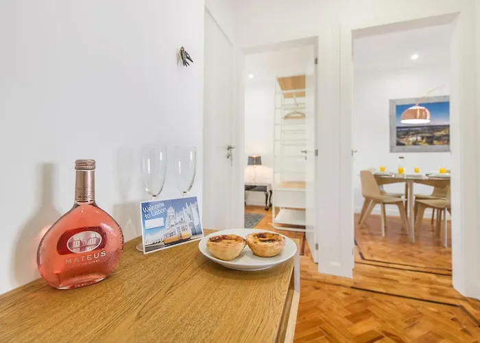 Marques De Pombal Metropolitan Flat *