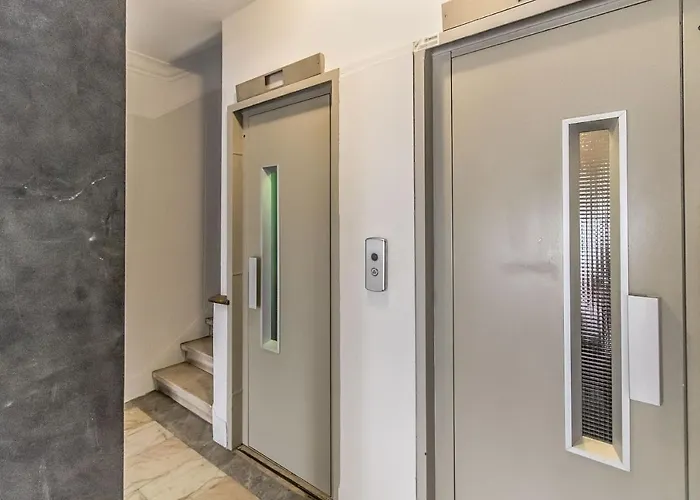 Marques De Pombal Metropolitan Flat *