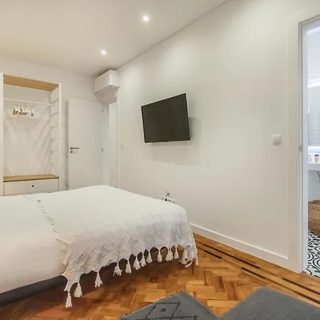 Marques De Pombal Metropolitan Flat *
